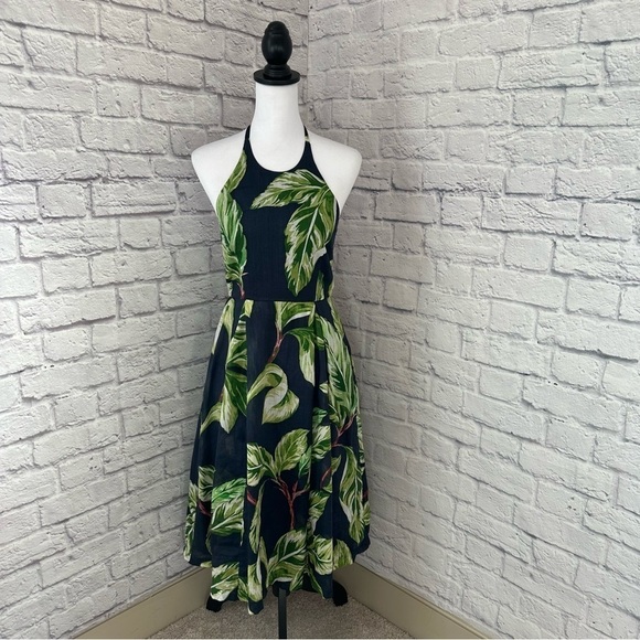 ANN TAYLOR PETITE WOMANS DRESS - Picture 4 of 6